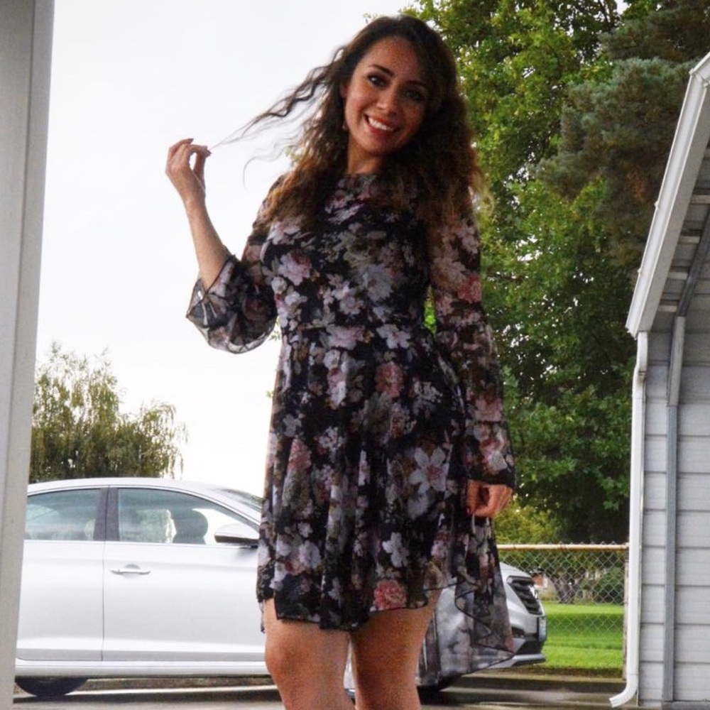 💐 American Rag Own It Dress 💐